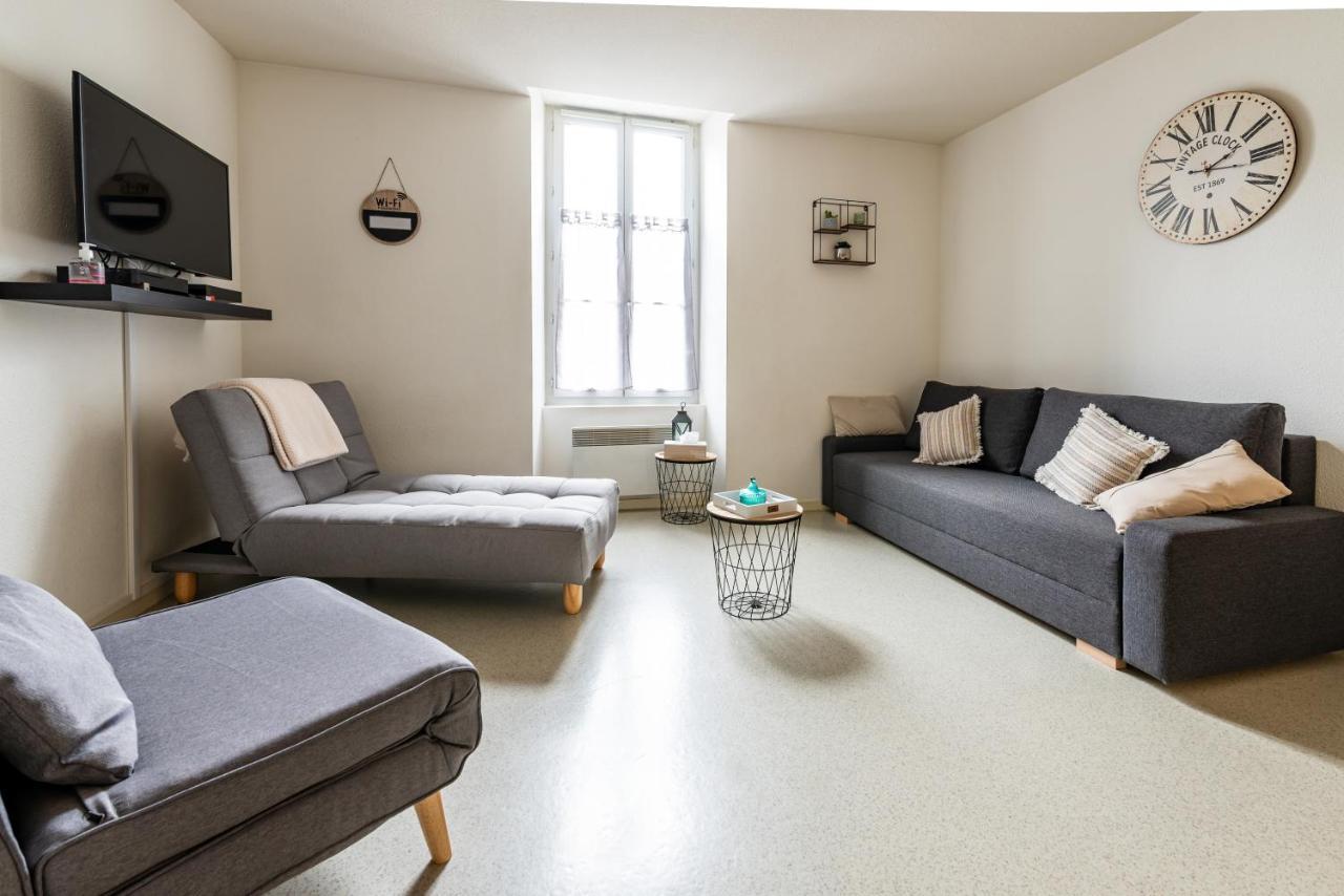 Studio Centre Ville Avec Parking Prive Шоле Экстерьер фото